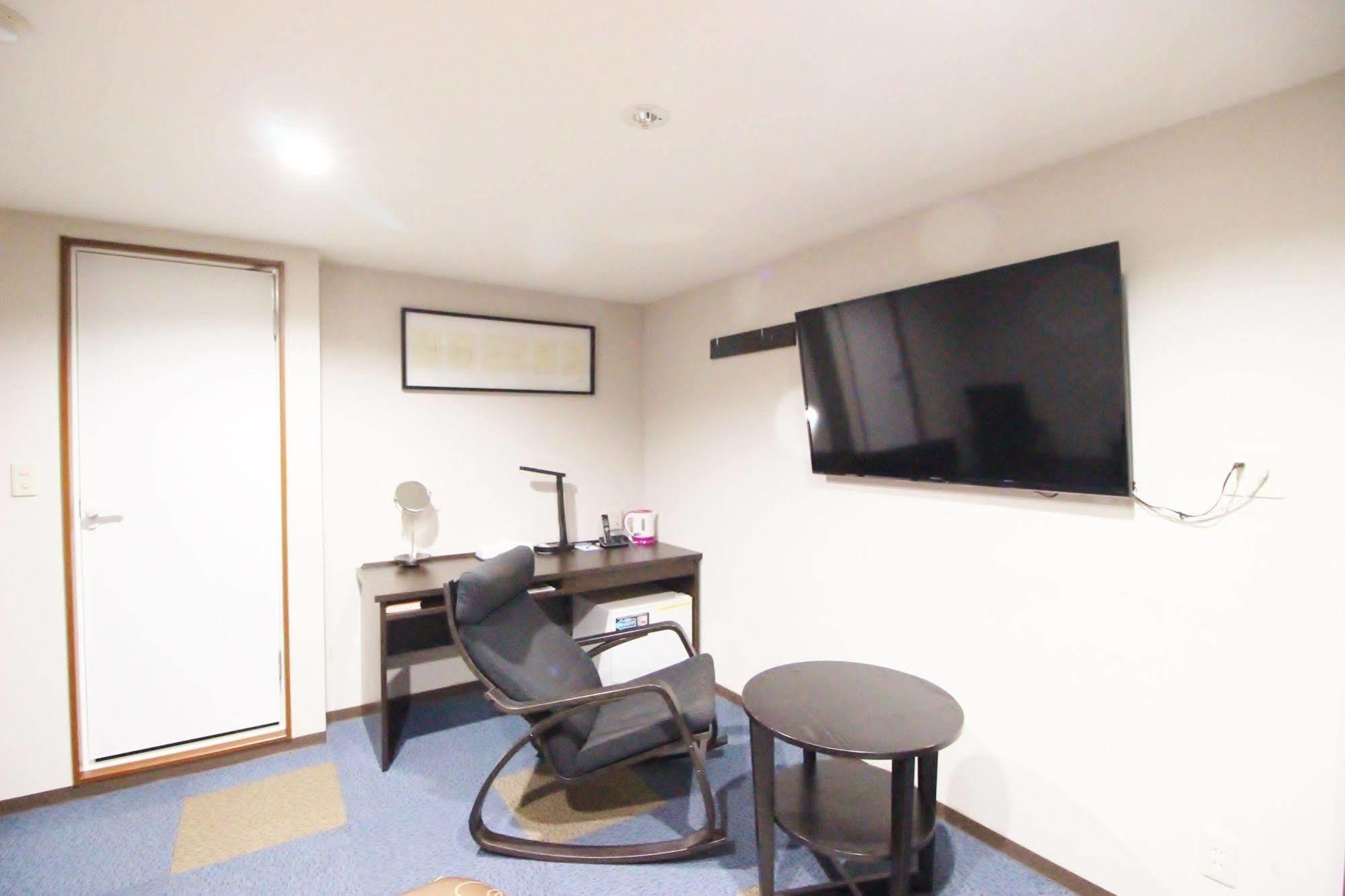 Business Hotel Ban 도쿄 외부 사진